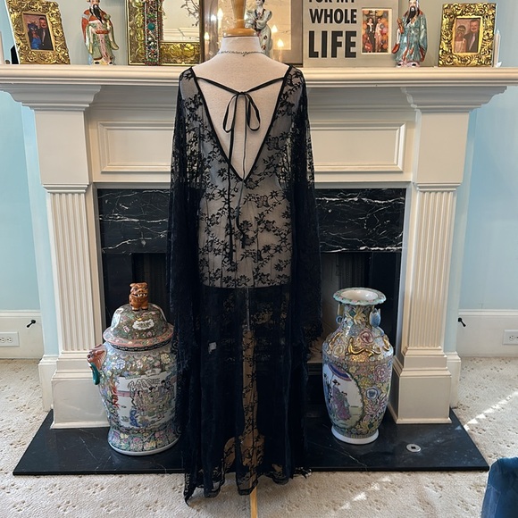 NWT sheer black lace Kimono - Picture 5 of 6